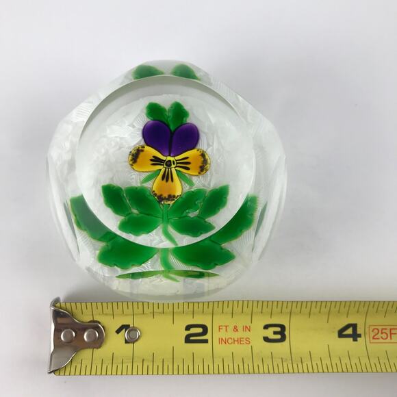 Perthshire 2000C Large Pansy Lampwork Flower Faceted Lace Ground Paperweight COA - Picture 6 of 16